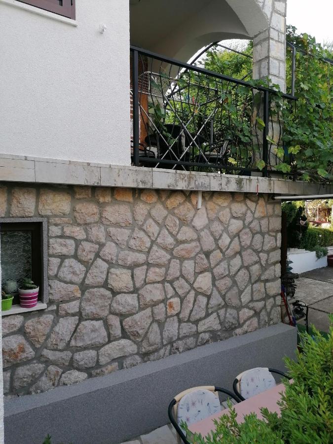 Apartments With A Parking Space Njivice, Krk - 5320 Екстериор снимка
